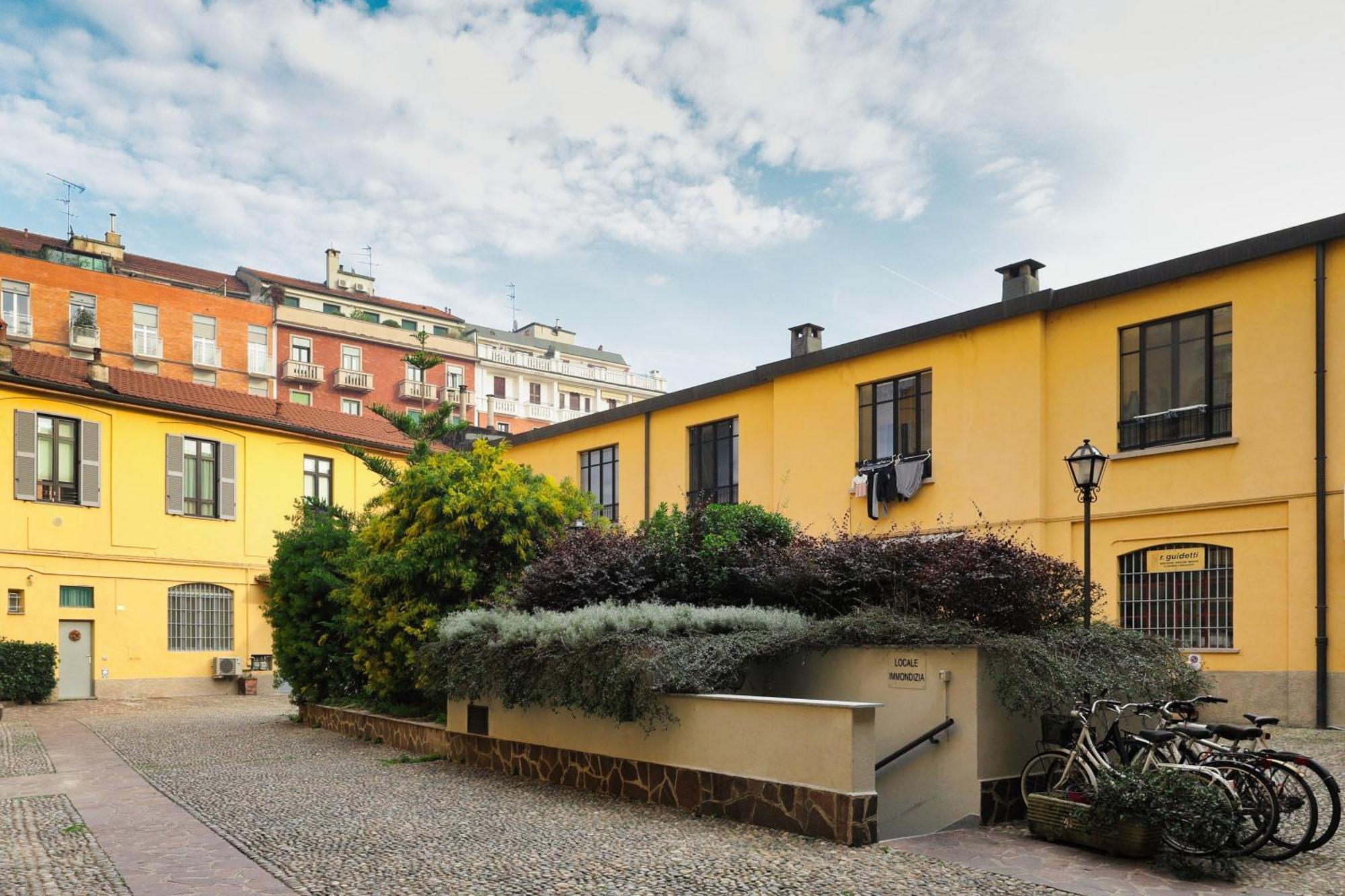 Urban Glow Studio Via Col Di Lana Milan Exterior photo